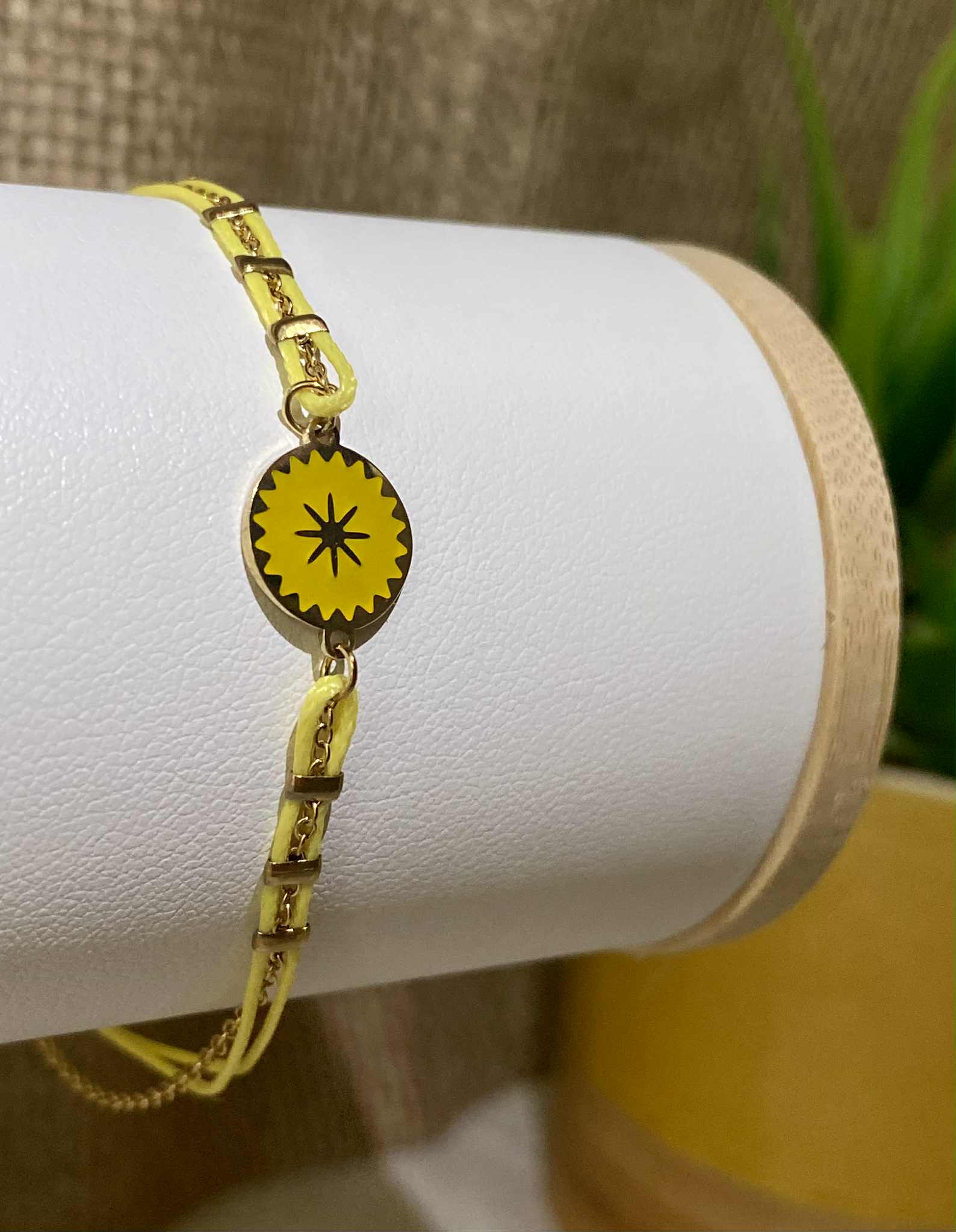 Bracelet soleil acidulé