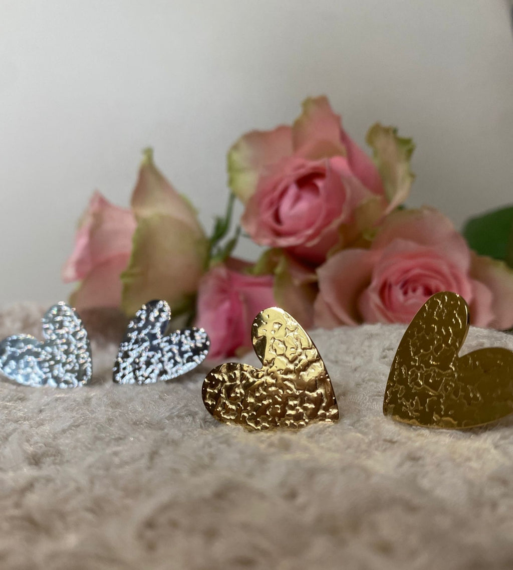 Boucles d'oreilles love gold